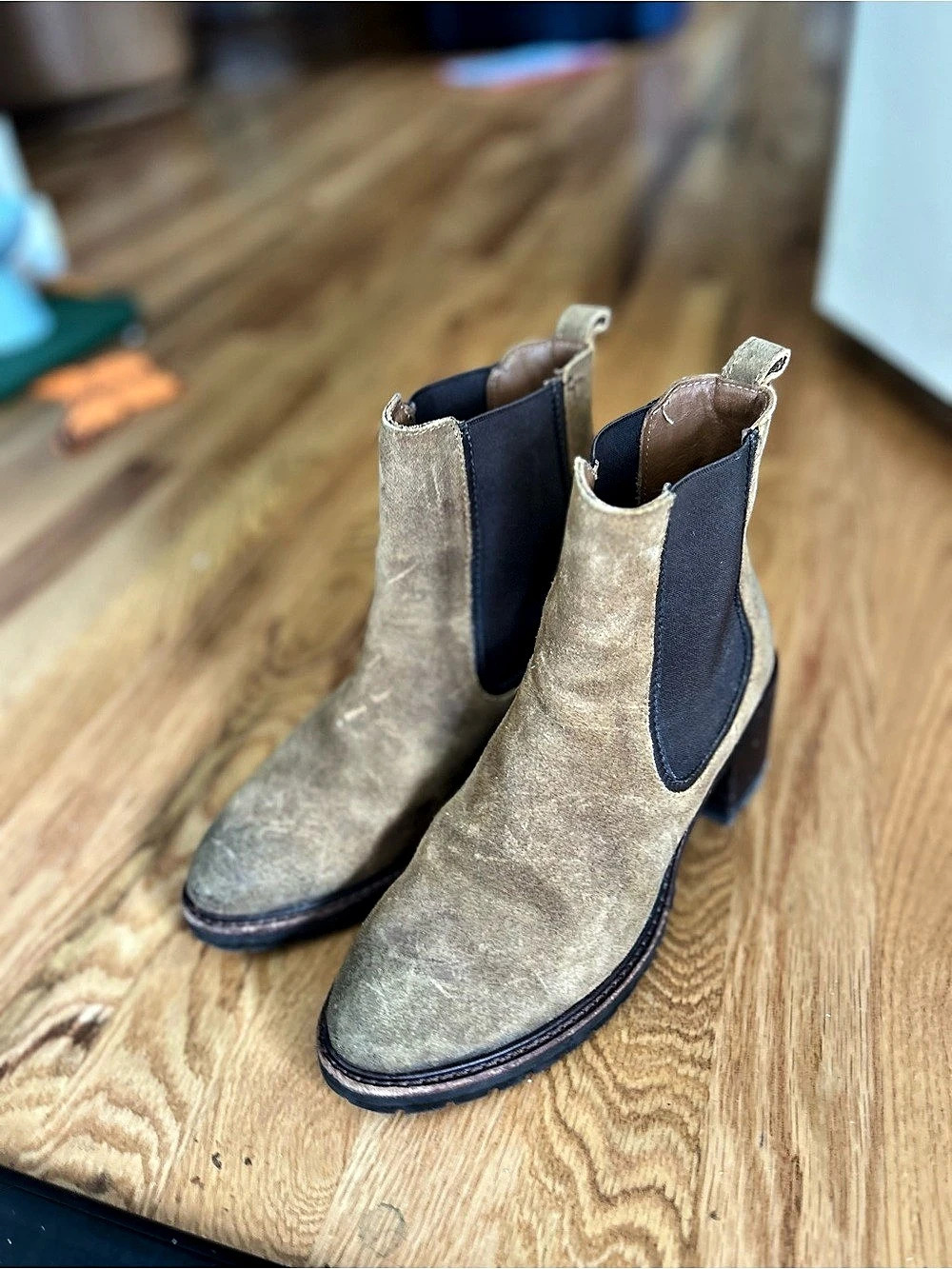 Thursday Women's Suede Ankle Boots US 5.5